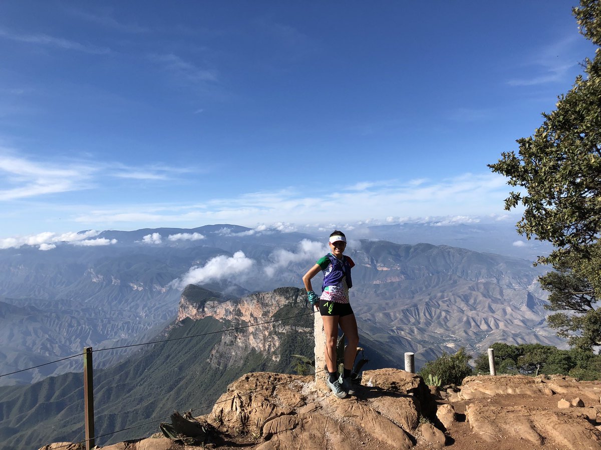 Lorena04pacheco's tweet photo. Mirador de 4 palos una de las crestas más altas de la Sierra Gorda de Querétaro ⛰
#seatleta #seúnico #senemik #visitaqueretaro #queretarotravel #sierragordaqueretana #mexicolindoyquerido #ilovetrailrunning #run @LoveRunSmile @yoelegicorrer1 https://t.co/KGwVSwKaPq