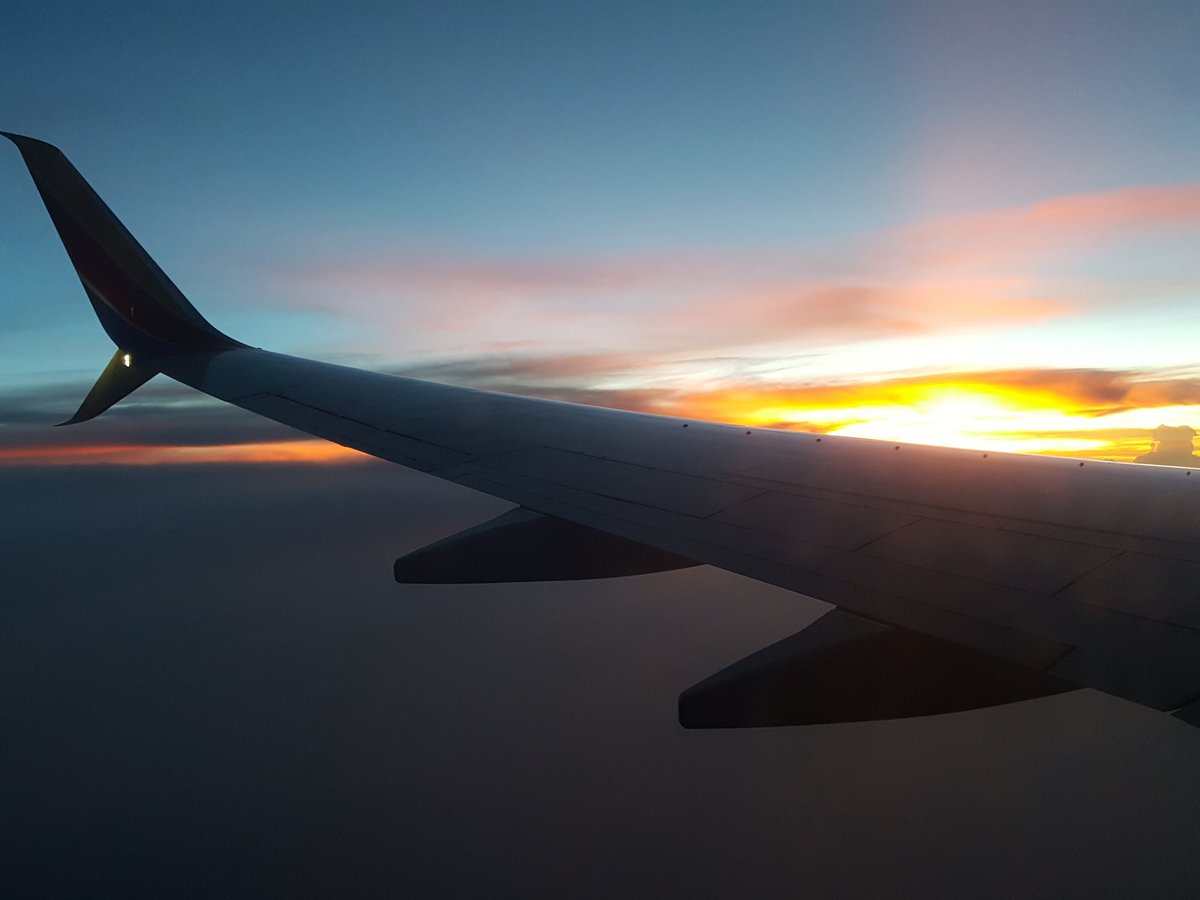 RustyT67's tweet image. The in-flight entertainment on @SouthwestAir Ft. Lauderdale to Columbus tonight was beautiful!
