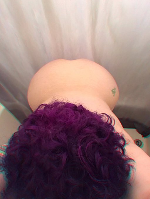 A little shower time fun! https://t.co/Q3stQXJI4C