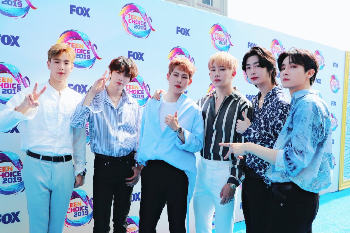 OfficialMONSTAX's tweet photo. [#MONSTA_X]  
TEEN CHOICE 2019
@TeenChoiceFOX

#MONSTAX #몬스타엑스
#TEENCHOICE2019 https://t.co/lrYRUF0b7g