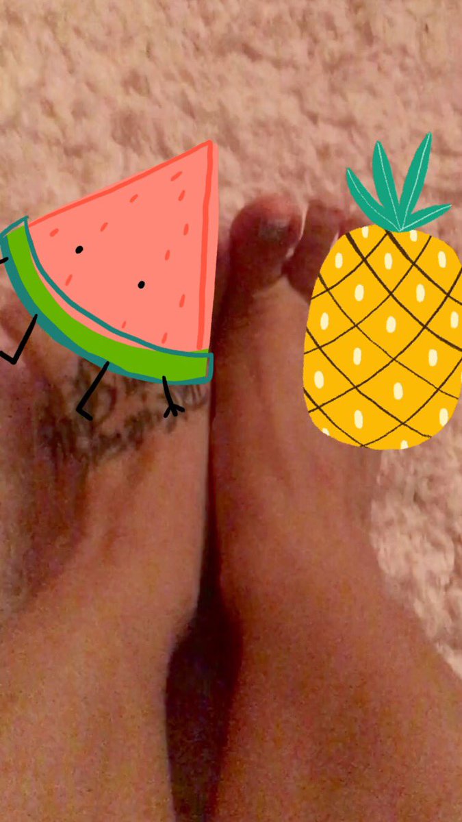 TeenyToez's tweet photo. Just finished SUCH a fun #customvideo !
#softsoles #feetfetishworld #toepoint #footfetishnation #footfetish #feetqueen  #footgoddess #sexyfeet #sexysoles #feetgoddess #feetselfie #footfetish #soles #feet #wrinkledsoles #wrinkles #prettyfeet #softsoles #toepoint #toespread https://t.co/CIOwEQfjmi