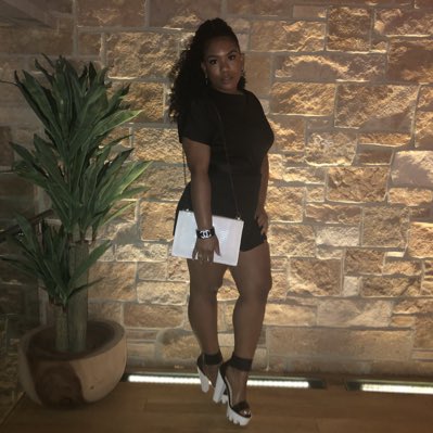 _dbold's tweet photo. I don’t play tag, b*tch I been it 💋 https://t.co/ajCjqJ3qYg