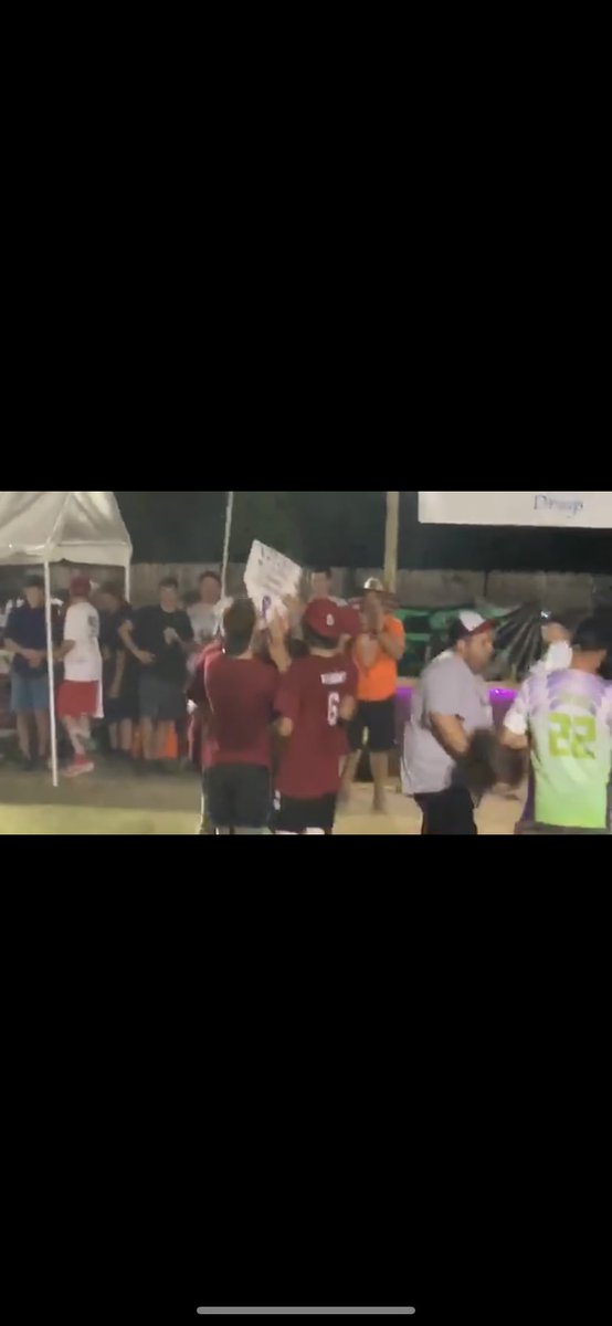 JonathanOliger's tweet photo. 2019 217 Wiffle Ball Classic Champs #Vipers 7-0 https://t.co/xBfN7jL1X2