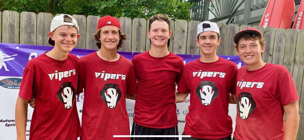 DylanW_Roberts's tweet photo. @soy_city 2019 Wiffle Ball Champs and your Silver Slugger. @Hammy622 @JonathanOliger @21EP19 #fangsout https://t.co/ZxC1y4aH4C