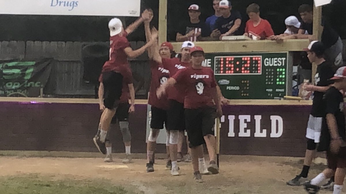 DylanW_Roberts's tweet photo. @soy_city 2019 Wiffle Ball Champs and your Silver Slugger. @Hammy622 @JonathanOliger @21EP19 #fangsout https://t.co/ZxC1y4aH4C