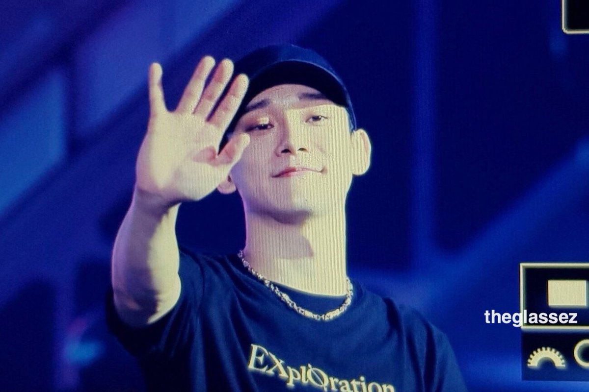 chenkimph's tweet photo. [PREVIEW] 190811 #CHEN #김종대 #종대 EXplOration in Hong Kong D2

cr. theglassez 

#EXO #엑소 @weareoneEXO 

🍃InDaemand https://t.co/lyjPEr68FB