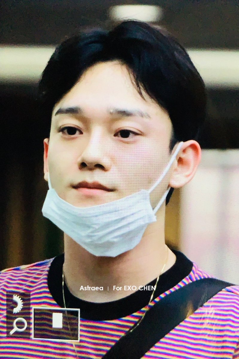 chenkimph's tweet photo. [PREVIEW] 190812 #CHEN #김종대 #종대 ICN

cr. astraea_921 

#EXO #엑소 @weareoneEXO 

🍃InDaemand https://t.co/rEVADDlFMC