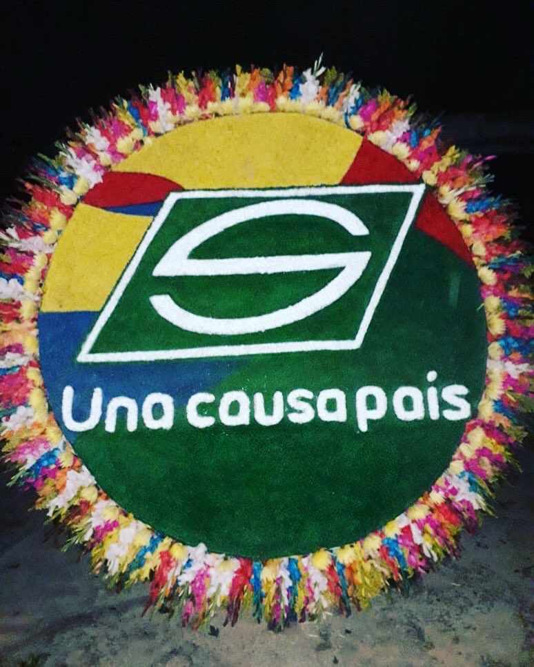 Servientrega_ms's tweet photo. Una #CausaPaís presente en la #FeriaDeLasFlores 2019 🌷 💐 https://t.co/IUzrsaMhPr