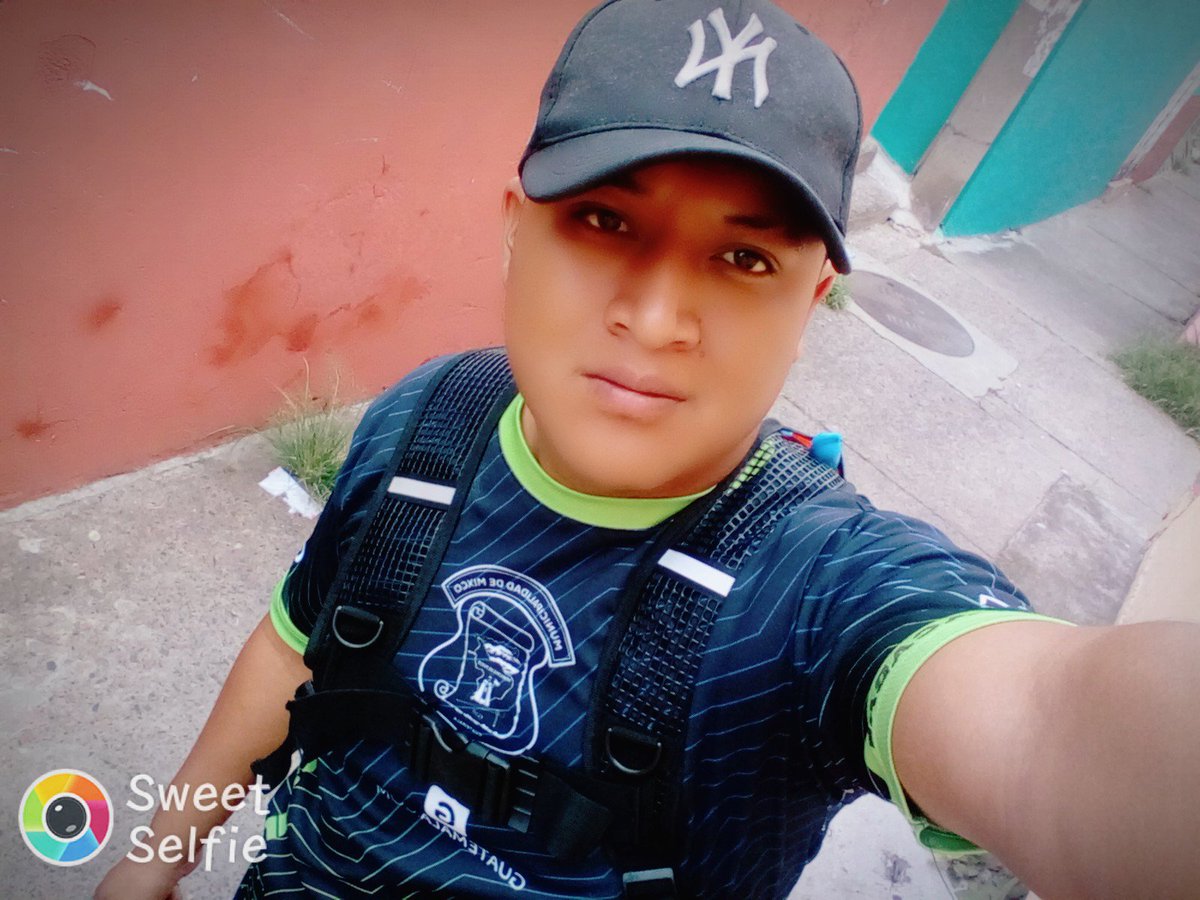 Mario67188793's tweet photo. un entreno de 16 km #YoElegiCorrer  #correresmivida #trailrunning  #amocorrer https://t.co/EkBGqN7b0o