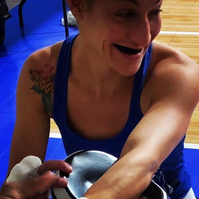 DymeBoxing's tweet photo. #TheyGotHands #AndTheyKnowHowToUseThem #FightLikeAMan #FightLikeAWoman #USABoxing
#DymeBoxing #AndFitness
#BoxingSolvesEverything #TheBlackHouse #4560IdPinevilleRd #LOSO #SoutEnd
#CharlotteBoxing #NCBoxing #Fitness  #704 #980 #QueenCityFitness #NorthCaro… https://t.co/hJ7bhSTTaE https://t.co/ZIDOsIPURX