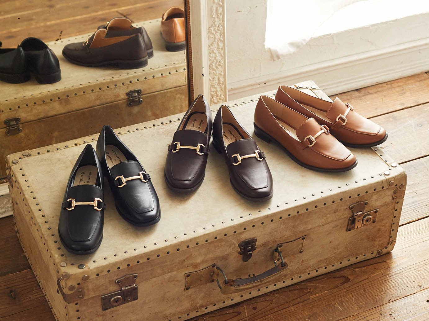 Earth Music Ecology Earth Oriental Traffic 毎シーズン大人気の オリエンタルトラフィックコラボシューズの新作が登場 秋らしくマットな質感のビットローファー 様々なコーデに合わせやすいデザインです T Co Ehjygjo645 T Earth Music Ecology Earth Oriental Traffic 毎シーズン大人気の オリエンタルトラフィックコラボシューズの新作が登場 秋らしくマットな質感のビットローファー 様々なコーデに合わせやすいデザインです T Co Ehjygjo645 T