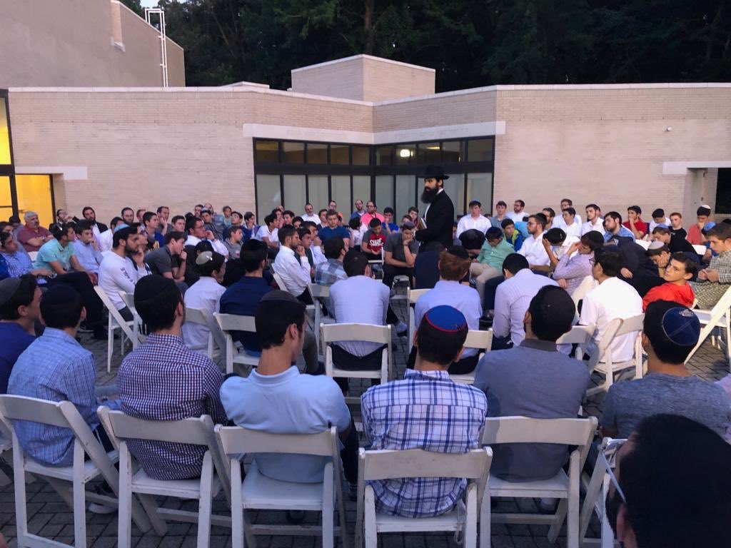 NCSYRTC's tweet photo. Crying tears of longing together this Tisha b'av, at last night's program, at today's kinnos, and at the kumzitz with divrei Torah by Rav Moshe Tzvi Weinberg shlita.  A special thanks to Keter Torah for hosting, and to all who joined. May we all dance together לשנה הבאה בירושלים. https://t.co/1LsgsjXTon