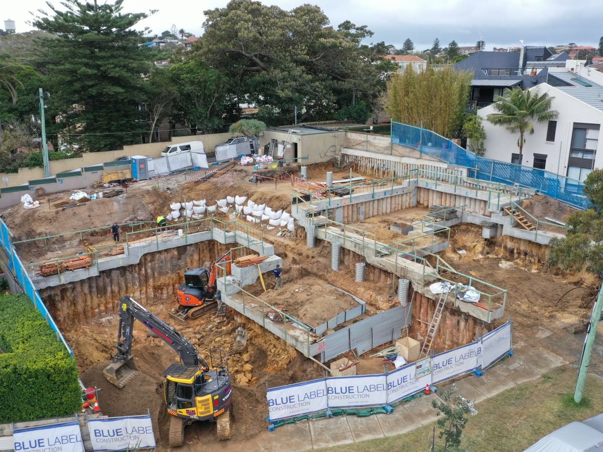 Piling, shoring, and excavation completed at #anotherpartridgeproject in Rose Bay with Bruce Stafford Architects. Piling by On Point Piling and construction by Blue Label Construction....

#construction #excavation #structuralengineering