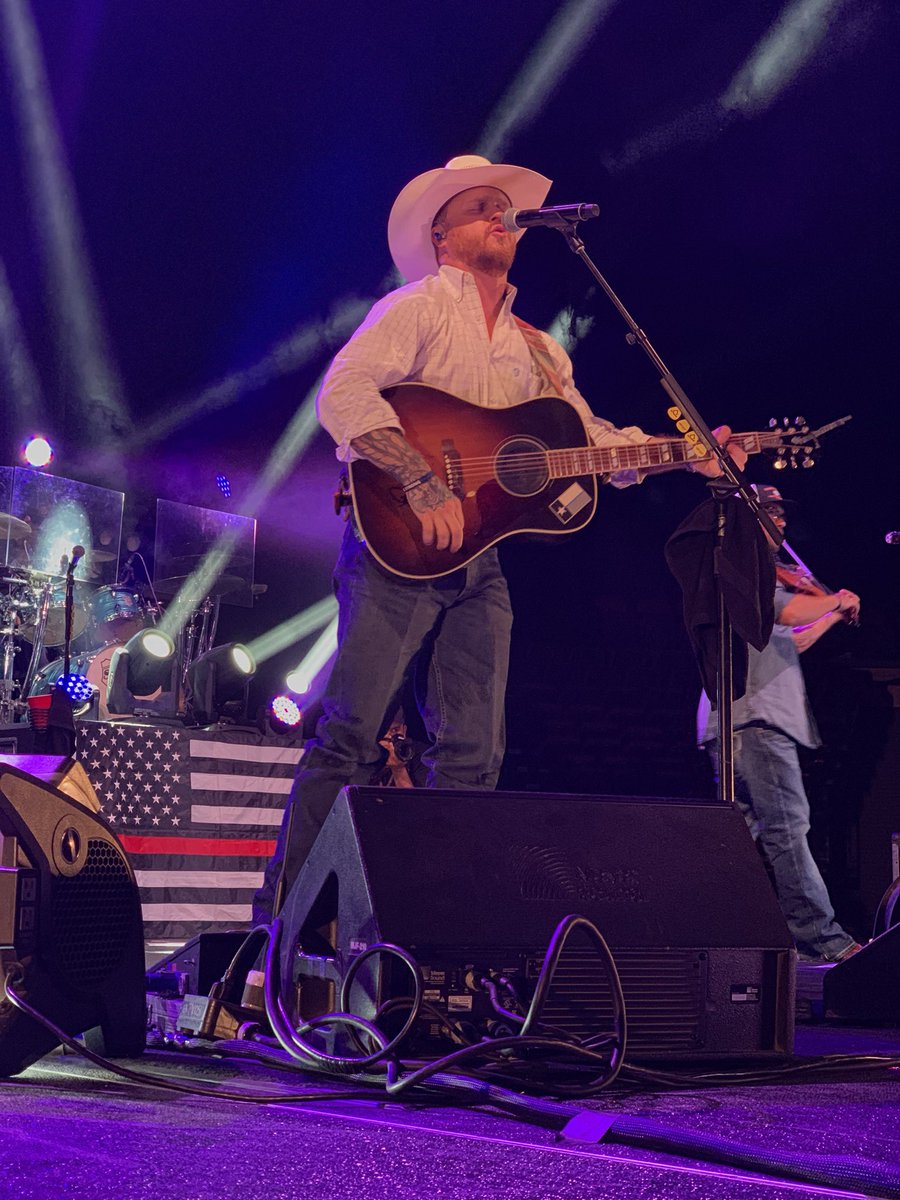 .<a href="/codyjohnson/">Cody Johnson</a> and crew are officially back in Texas. Nothing feels better than having our boy back in his home state. 🙌🏼 #cojonation