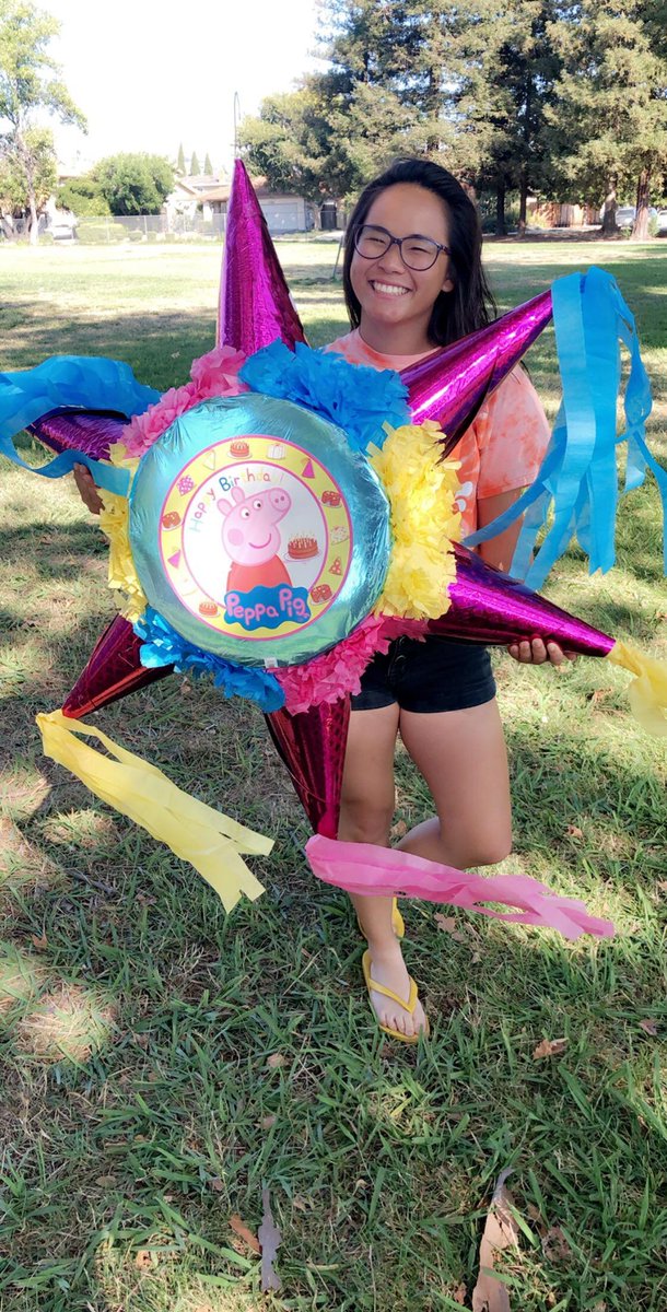 quatxtina's tweet photo. turned 20 but still has the heart of a 2 y/o #cheesinit ππ https://t.co/3arDj4uJhZ