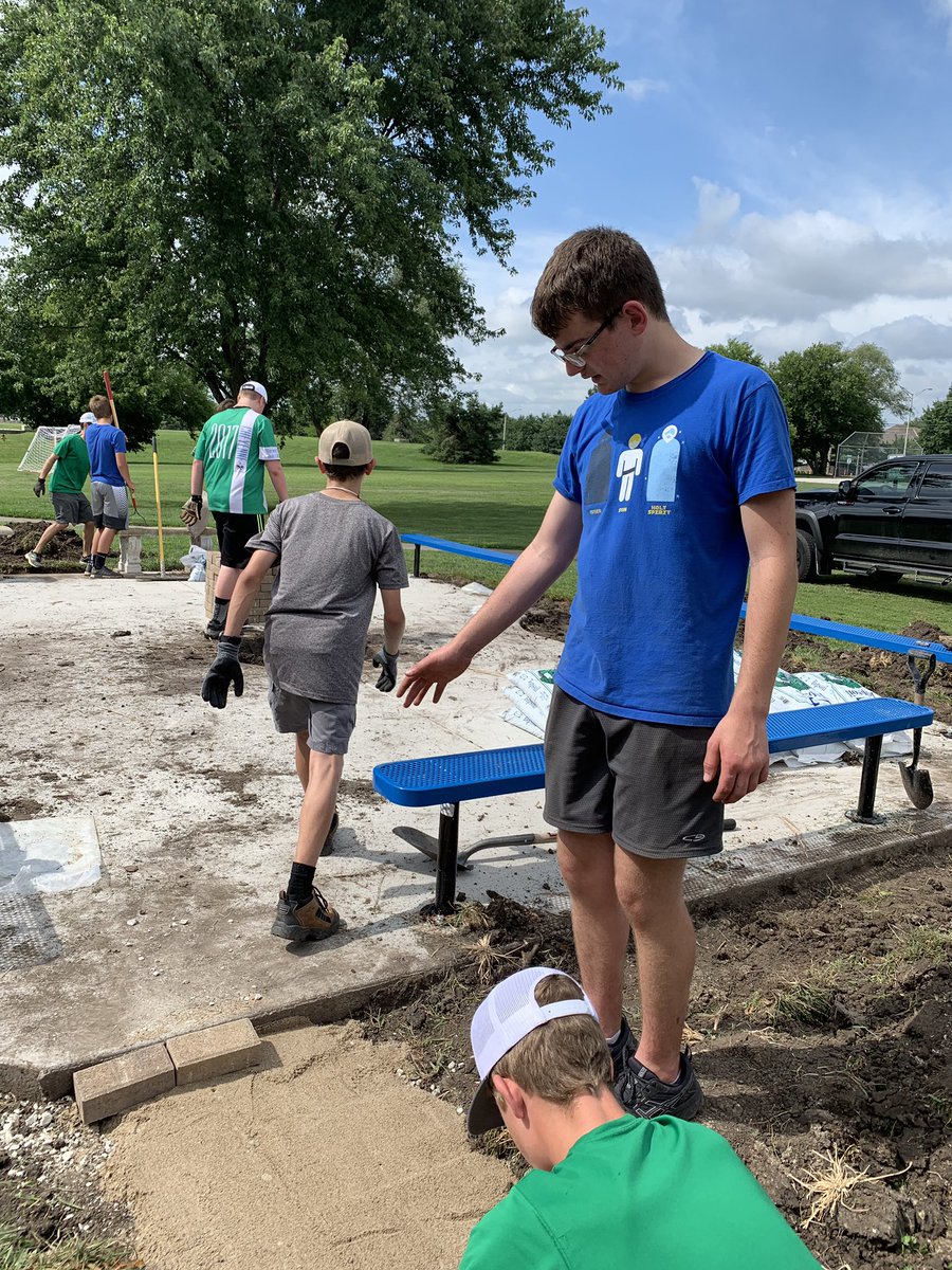 Shout out to our scouts - and this Eagle Scout, who finished his project today at Bentwood!  Kudos to Dylan Stanley and his team of supporters (including his parents Kate Nielson Stanley and David Stanley!)