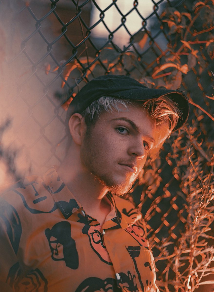 niccover's tweet photo. @Jayflvcko__ Hi I’m Nic and I work at gamestop, sort vanilla beans, and make creative content happen with my sony a7iii  ig: nicholascover https://t.co/mJy4V2Ytbb