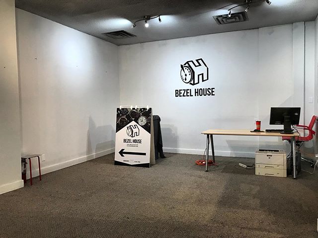 BezelHouse's tweet photo. From humble beginnings and still keeping it local and real! Quick shot of of our old space! @the_audio_room will be renovating this entire section very soon here! Wishing everyone a wonderful Sunday!
.
#yyc #calgary #smallbusiness #anotherchapter #yycbus… https://t.co/T8j7D45IIH https://t.co/IfbzXRAiNQ
