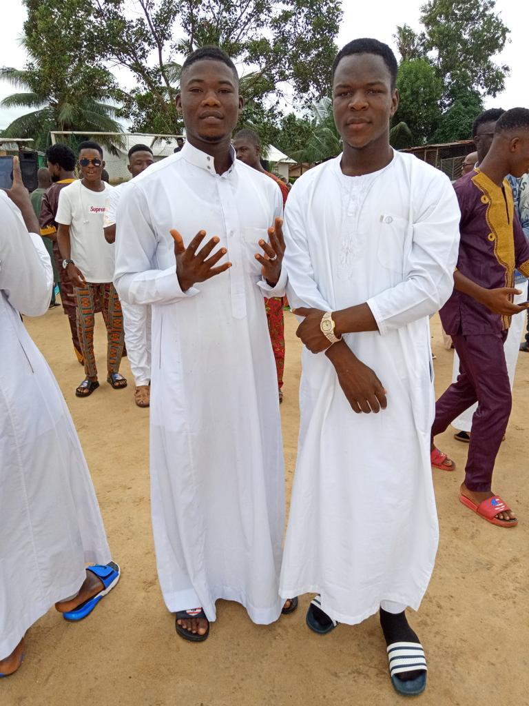 VarfenK's tweet photo. Eid Mubarak https://t.co/ixznsGz21Q