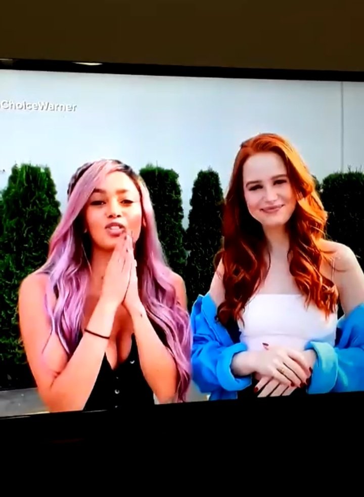 HappyBlinkGurl's tweet photo. In my heart you won! You changed my world and even if it's fiction your characters encourage me to love me Thank U I love you both so much, thanks for giving me a voice and for putting out my fear! @madelainepetsch @VanessaMorgan @TeenChoiceFOX #TeenChoiceAwards #ChoiceShip ❤🏳️‍🌈 https://t.co/JtifSp8xlM