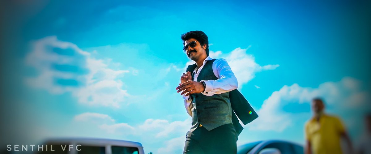 NellaiSKFC's tweet image. இன்னும் 2⃣ மணி நேரத்தில் #Prince Entry 🔥 #SK16

#SK16FLFromToday
#Sk16FLArrivesAt11AM