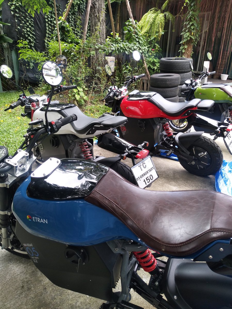 ncjune's tweet image. สวยเนอะ 

#มอเตอร์ไซค์ไฟฟ้า #ETRAN