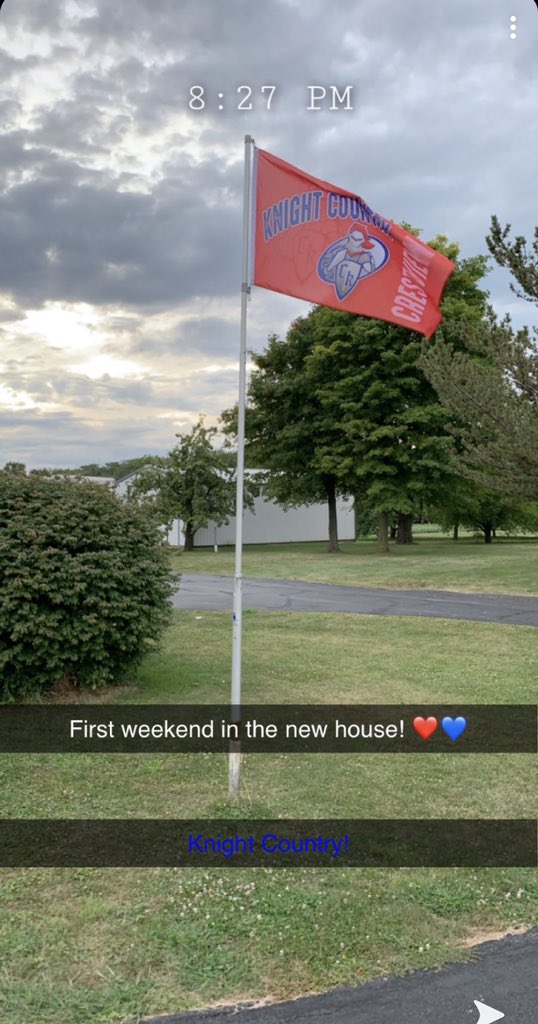 osuetzler4's tweet photo. Finally in our new home and flying our Crestview flag with pride! Thanks again Knight Pride Club for the WELCOME basket! We are so excited to be moved in and ready to start the school year soon. Go Knights! ❤️💙 #knightcountry https://t.co/4fWLWFxGWi