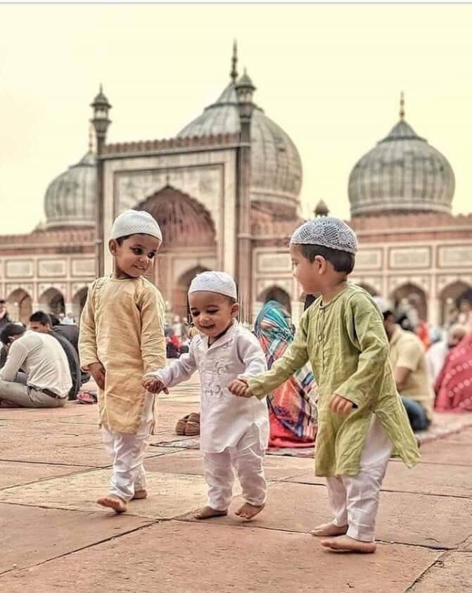 gaurisharda's tweet image. #EidMubarak my  #innosence  replace #insensitivity &amp;amp; bring peace and joy to all