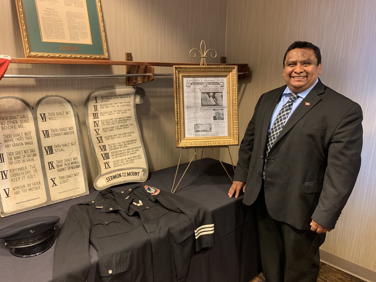 noahasolis's tweet photo. CPMA Exhibition https://t.co/kA36vVQQ9s