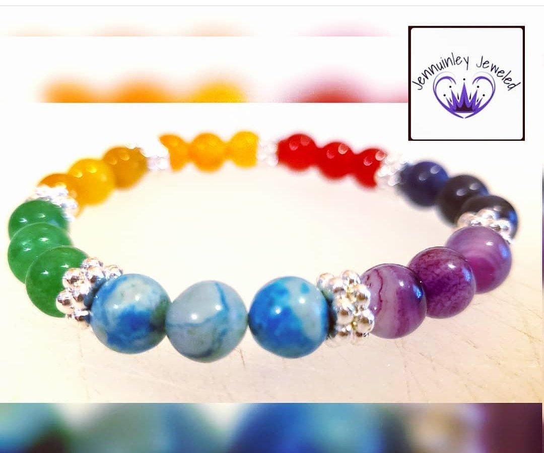 JennuinelyJ's tweet photo. Align your energy.   

Custom CHAKRA bracelets available NOW. 💜💙💚💛🧡❤
#jennuinelyjeweled #bshfreeworld #wristwear #bracelets #jewelry #custom #handmade #chakra #energy #peace #light #love https://t.co/4AibIFJu6J