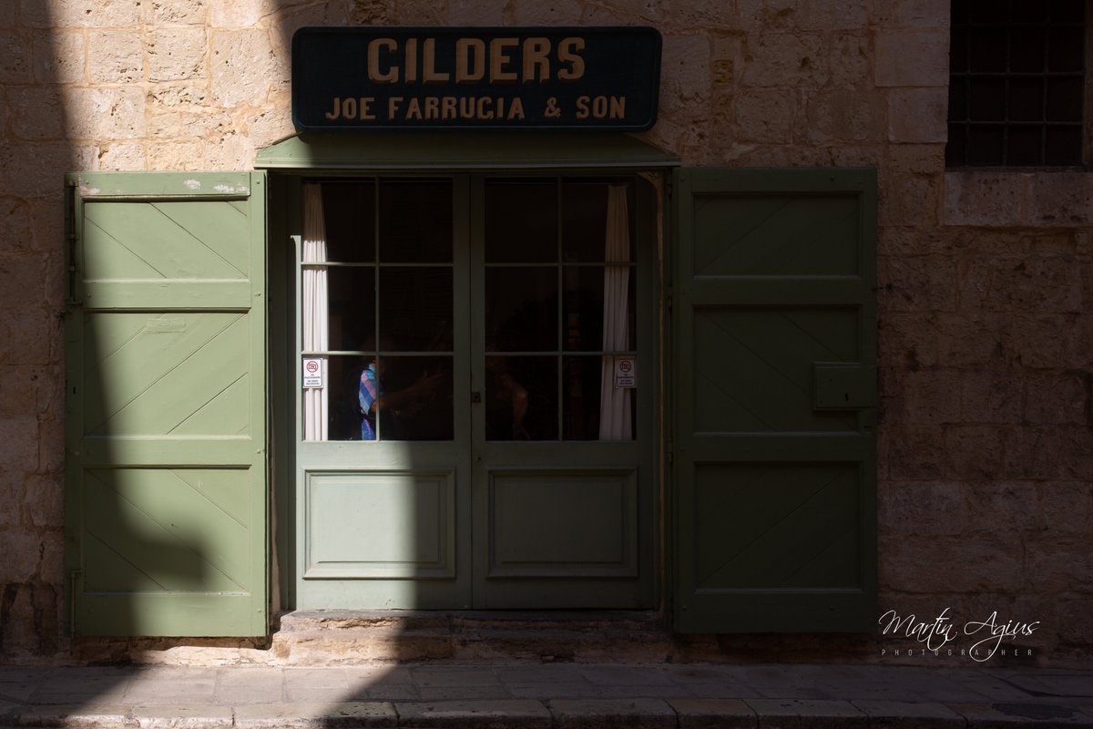 light2print's tweet photo. #streetclassics #storyofthestreet #spjstreets #streetphotographers #spicollective #cpfeatureme #mycanon #timeless_streets #streetphotography #fromstreetswithlove #canonmalta #capturestreets #street_photography #street_storytelling #streetphotographer #streetshot #shared_streets https://t.co/bKsusjEpEd