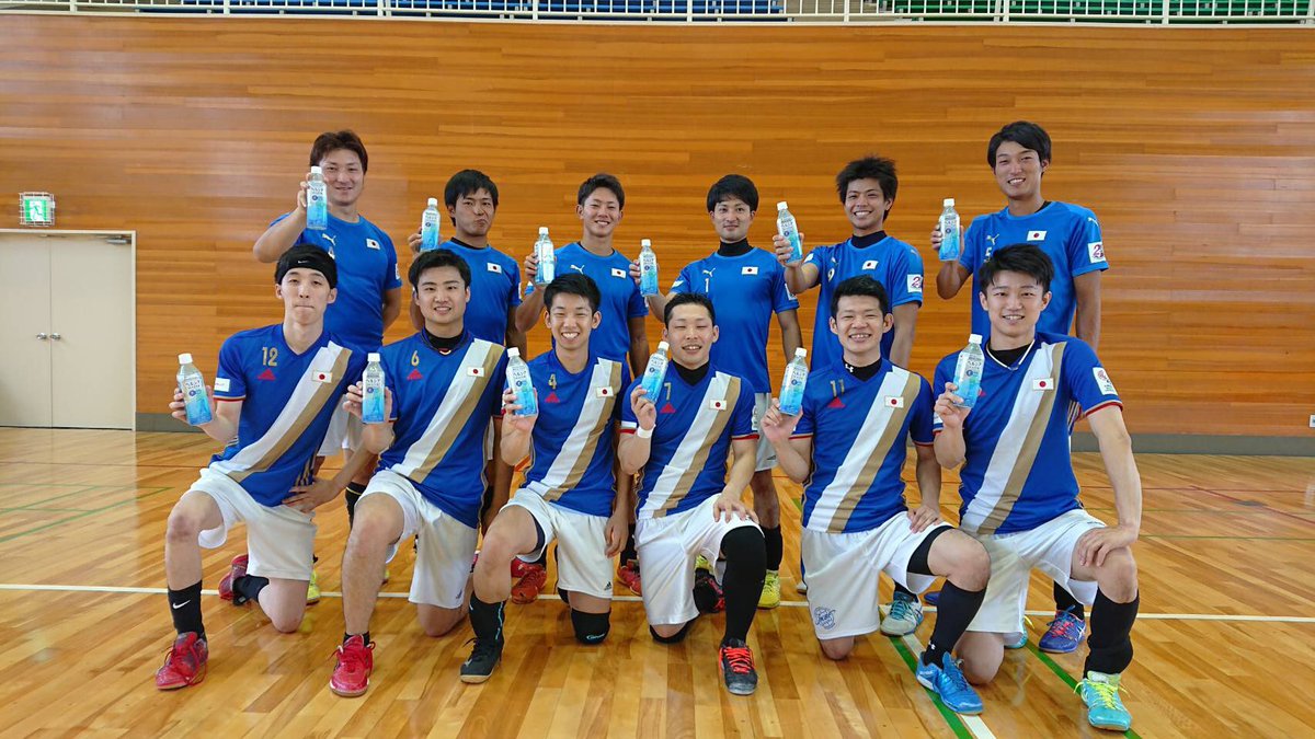 SToyota4's tweet photo. #キンボールスポーツ日本代表 #ワールドカップ #kinball #worldcup2019 #フランス #France #花王 #ヘルシア #ヘルシアウォーター https://t.co/iYu7ERRrop