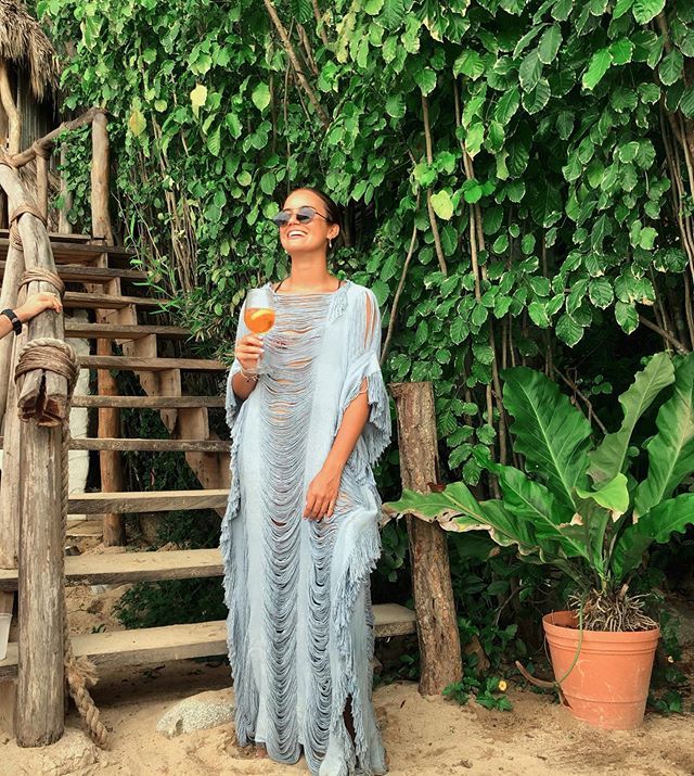 mintvanillablog's tweet photo. Amando @michulaofficial 💚
Todos sus vestido son hechos de manta (un material natural) por mujeres mexicanas! También son pintandos con minerales naturales 🌱 #sustainablefashion #greenmint https://t.co/kOSSanyngE https://t.co/y12xlsICKF