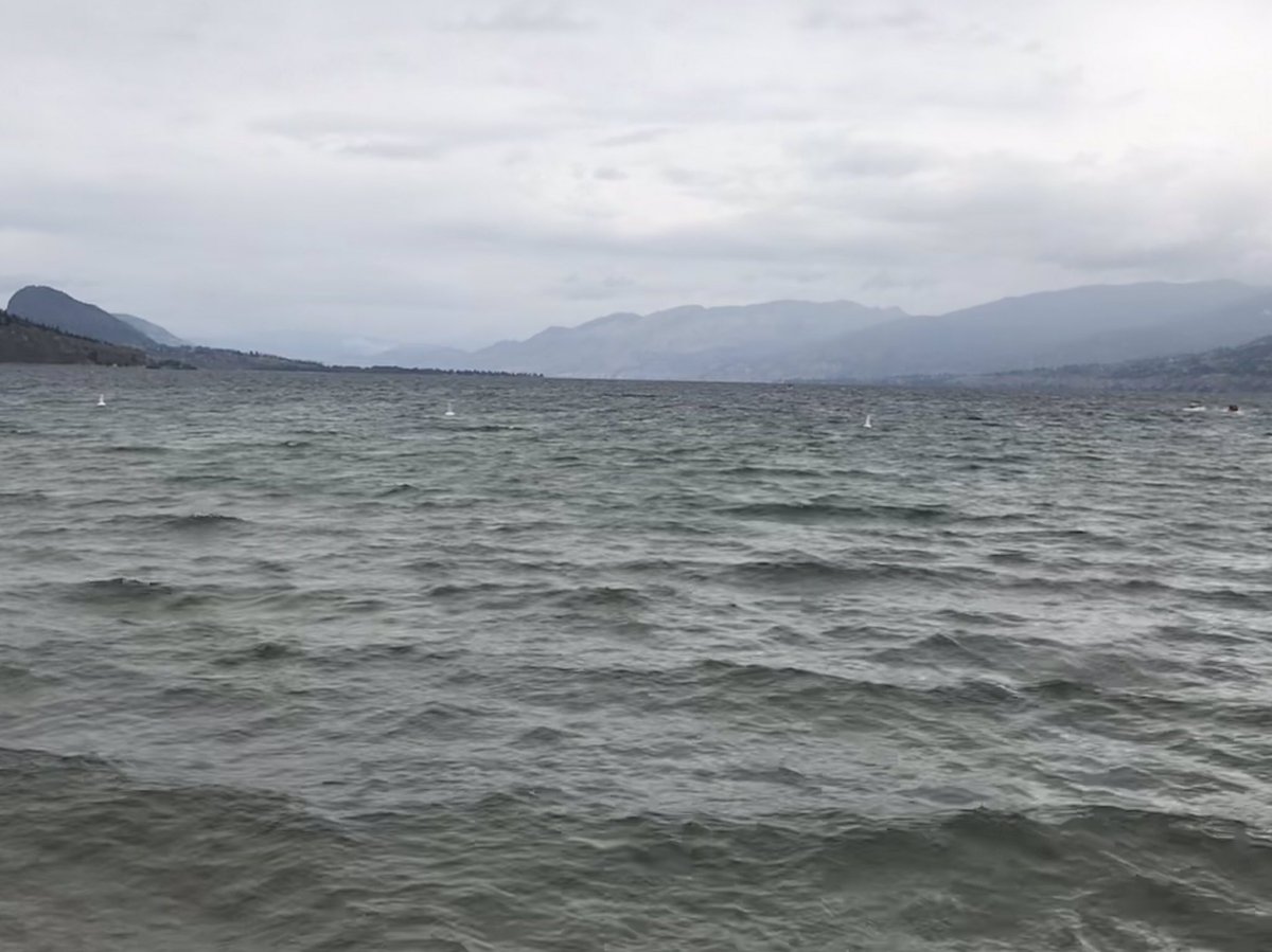 FreeLove2226's tweet photo. My first day arriving in Penticton. Regardless it rained from Jasper to here and regardless that the  weather was probably better in Edmonton, it still was the most stunning scenery and the journey...well it begins now😁! https://t.co/jkSvleKCwH