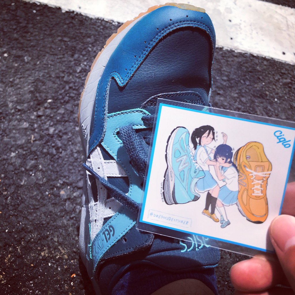 Bistrojazz's tweet photo. ステッカー天才か #DressCodeSticker #c96 https://t.co/lyIdiyRvnC