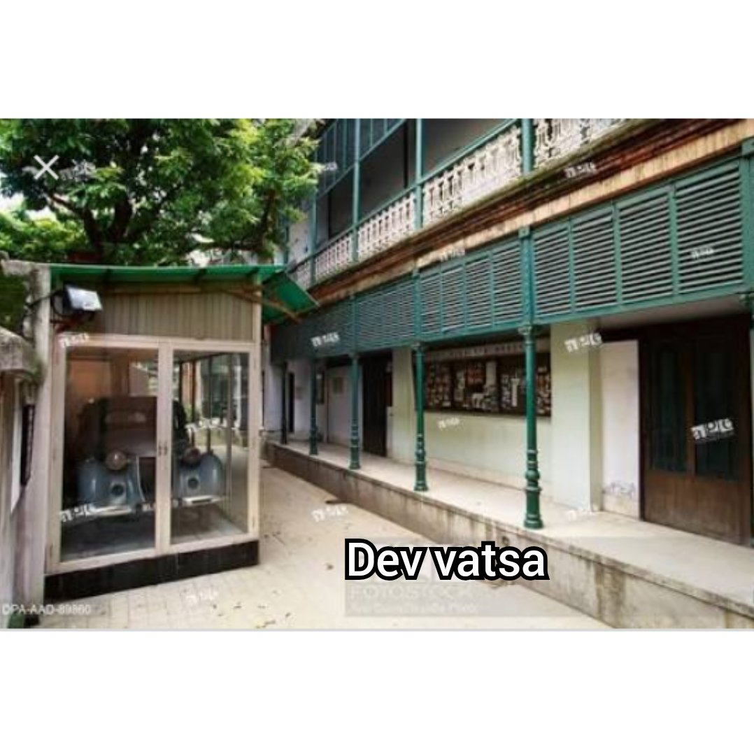 Dev7Vatsa's tweet photo. @PStabilizer @PStabilizer 
🔸Netaji Bhawan
Netaji Bhavan  in Kolkata is the ancestral home of Netaji Subhas Chandra Bose, a great patriot of the freedom movement in India. It was the residence of Netaji during his childhood. #Iconic 
#IKNOWMYINDIA #India #independenceday 
#Premier #Stabilzer https://t.co/lUsRX9Q0PW