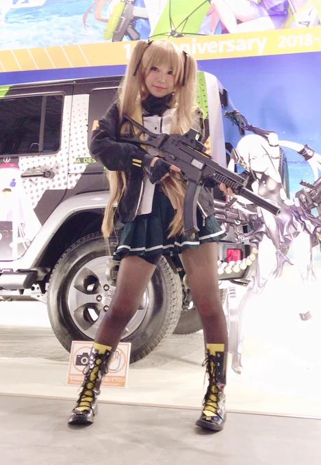 【これからはみんな家族だ!】
ドールズフロントラインのブースに、UMP9(@nagasawa_marina)ちゃんが参戦!
ドルフロのブースを盛り上げて頂きありがとうございます!本日も指揮官様方の参戦をお待ちしております!
#ドルフロ
#C96 