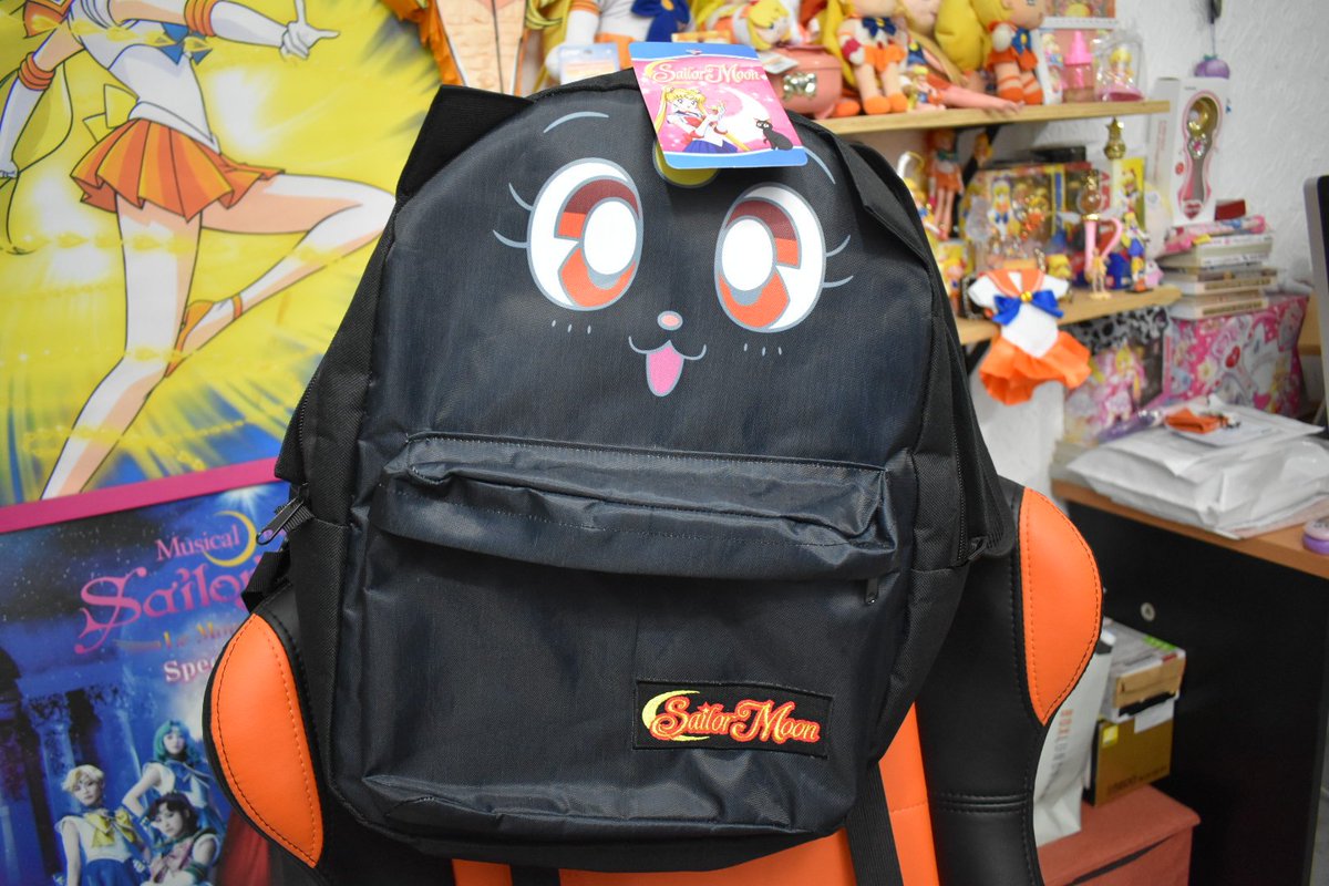 Danichuy's tweet photo. Nueva línea oficial de #SailorMoon por @toxic_stores amé la mochila de Luna ✨ Apoyemos los productos oficiales hechos en México 🇲🇽
#danichuychicomagico #toxicstore https://t.co/pbEnOVEvfh