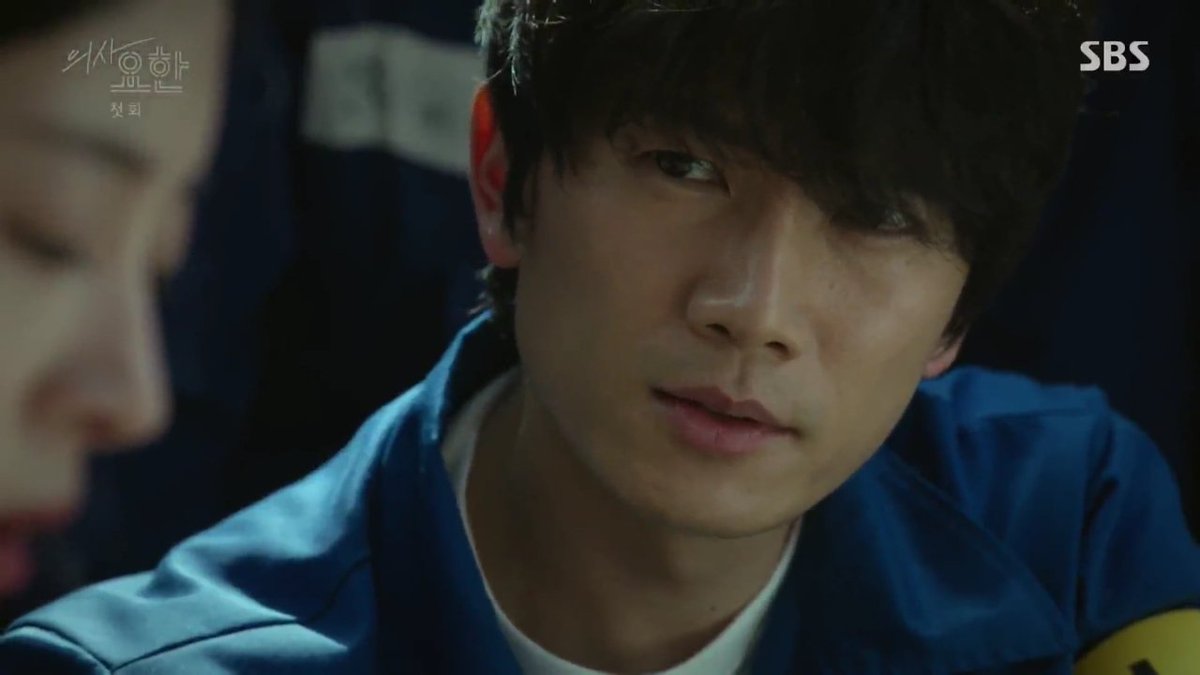 kdramapotato's tweet photo. these close-up shots are killing me ☹ i can't handle those stares and he's just too hot when he's not even doing anything ❤

#DoctorJohn #JiSung https://t.co/KL6Yd83F21