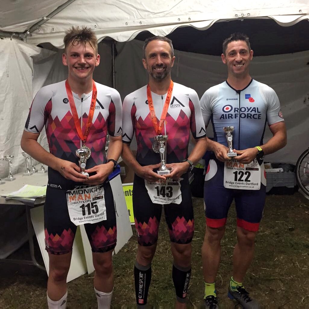 robparry's tweet photo. #medalmonday Taking the win at the Midnight Man 70.3 on Saturday night ✊ High winds made for a lively bike leg! 4h16m41s. Thank you to the Bridge Triathlon organisers and marshals for a great event #Triathlon #midnightman #crystalpalacetriathletes #veganathlete #vegantriathlete https://t.co/GKXaxKEncf