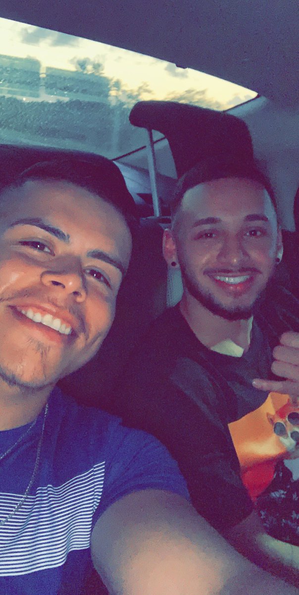 amaro_ls3's tweet photo. Happy birthday to my day 1 homie🤙 @Jonathan7__ God bless you bro and keep it up proud of you G🙏 #Europenext👀 https://t.co/ZMdn4AMZf4