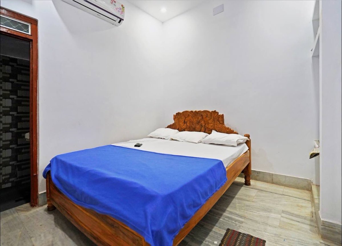 BobbyHotels's tweet photo. #FamilyRoom #Luxury #Room #LargestRoom #TempleView #JagannathTemple #Puri #Odisha #Travel #Hotels #Cooking #InfantFriendly #privacy #powerbackup #kolkota #Travel #vacation #EidAdhaMubarak #BobbyHotels 
DM us for reservation details. https://t.co/hXTg5HDoN2