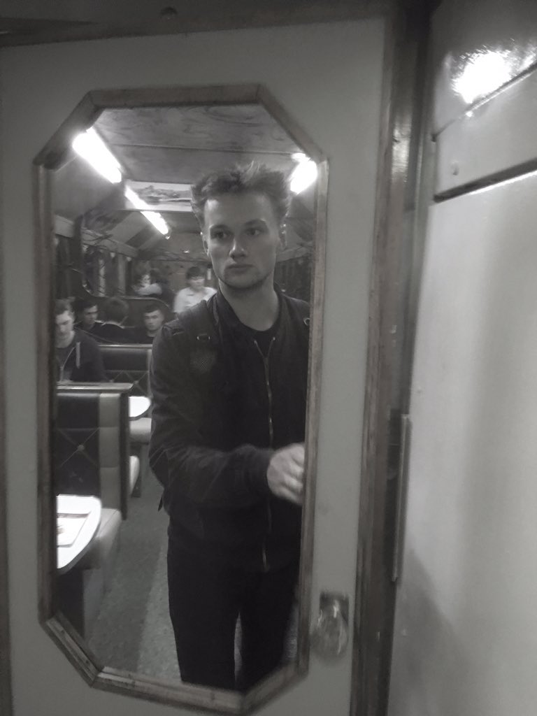 FramDrama's tweet photo. Post train overnight to Veliky Novgorod. A tiny bit like a James Bond movie! @framlinghamcollege #moscow2018 #borscht https://t.co/67ExOLrPch