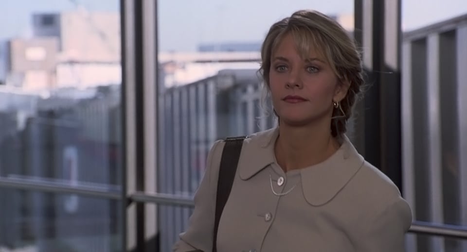 어제 넷플릭스 보다가 90년대 크리스마스 영화들에 꽂혀버렸고 당신이 잠든 사이에랑 씨애틀의 잠 못드는 밤 보고 잤는데 여주 둘다 너무너무...