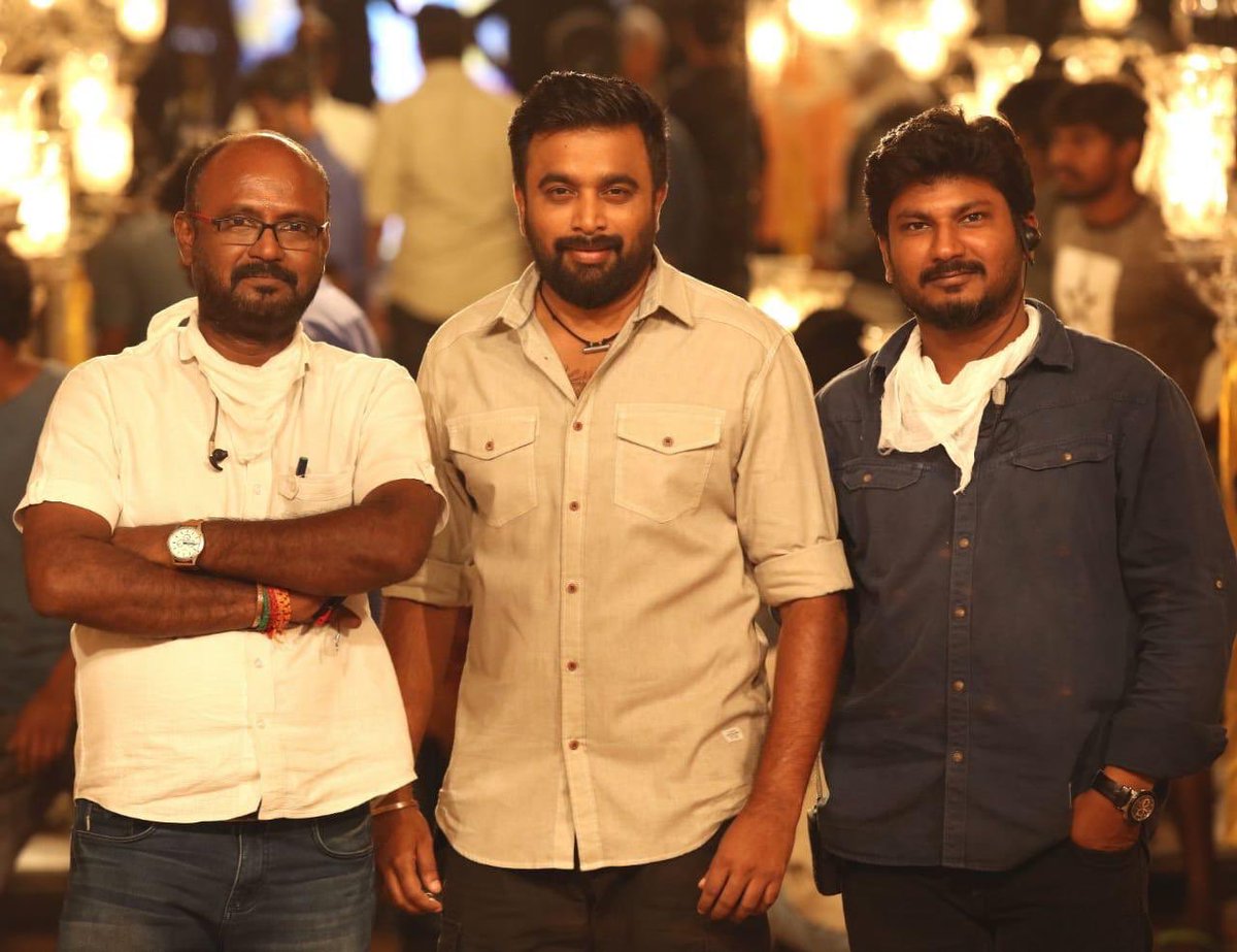 SasikumarDir's tweet photo. #NaaNaa shooting in Hyderabad #set #studio @Dir_nirmalkumar @Ganeshchandhrra @KalpataruPictrs https://t.co/mFE20n24Xp