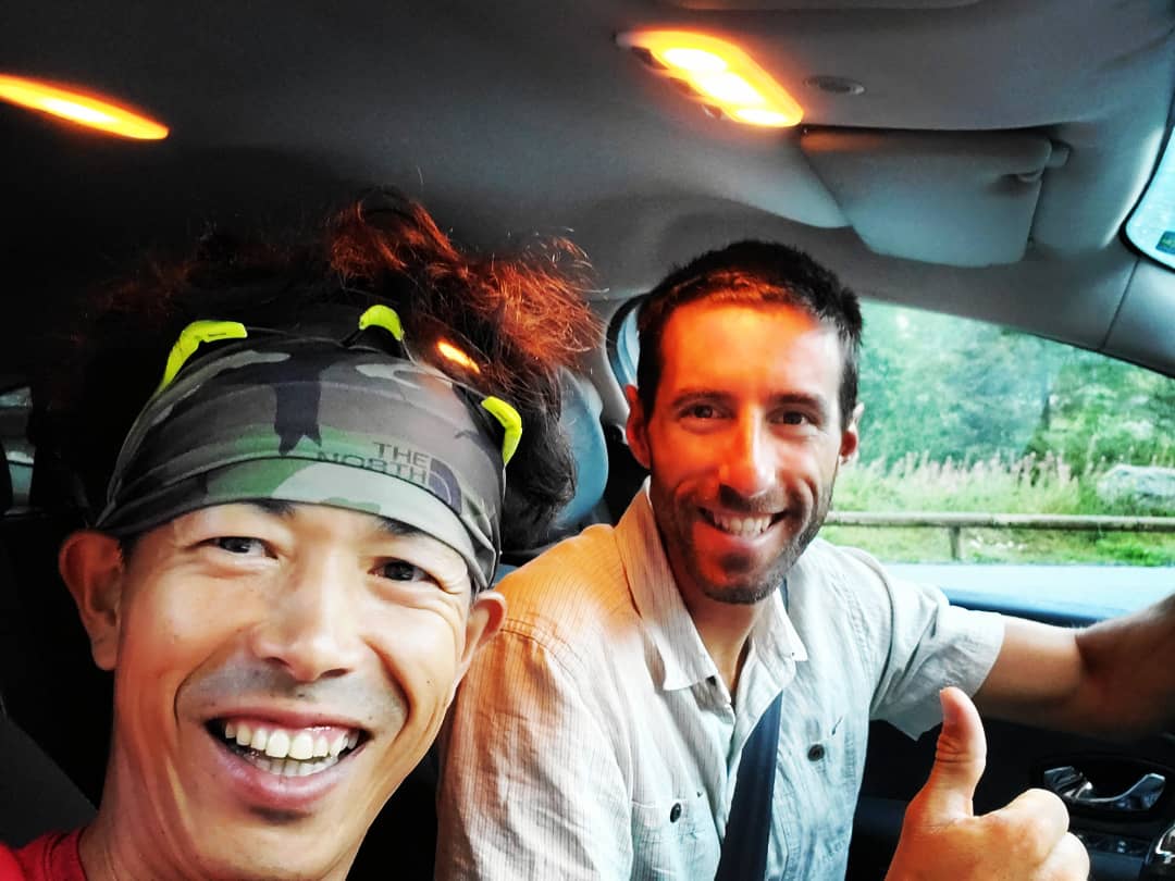 matunagahiroaki's tweet photo. ヒッチハイクでVallorcine。そこからChamonix。朝日を浴び、生きるって素晴らしい✨
By hitchhiking, to Vallorcine. From there, running back to Chamonix. Under sunrise, life is great
#トレイルランニング #trailrunning #松永紘明 #トレイルランナーズ #hiroakimatsunaga #utmbccc #utmb https://t.co/0tRCi9hG7o
