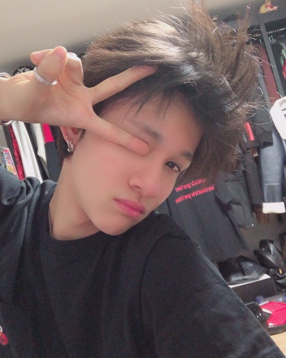 ItaliaSamuel's tweet photo. Good morning guys!
I miss u Samuelโค๏ธ
We are waiting for you, you will come back stronger than before โค๏ธ
@ItaliaSamuel
#kimsamuelitalia #KimSamuel #Samuel #garnet #kimsamuelitaliaig #kimsamuelitalia_ig #staystrongsamuel #weloveyousamuel #๊น์ฌ๋ฌด์
#์ฌ๋ฌด์ #prettyboy https://t.co/7NEjD6E9oa