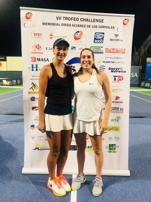 celiacervioruiz's tweet photo. Muy feliz de poder ganar el Challenge de Puertollano. Gracias a la organización por el trato, el cariño y las facilidades y a Alexandrina por exigirme mi mejor esfuerzo para poder competir contigo y ayudarme a mejorar. 🎾🥰🎾 https://t.co/LhvUurM0y7