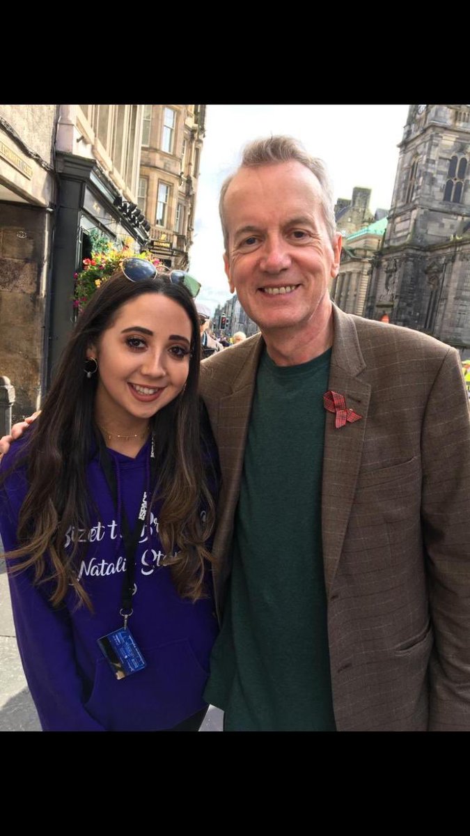 natalie_yardena's tweet photo. Arrived in Edinburgh and just bumped into @FrankOnTheRadio on the Royal Mile! My first show is tomorrow πΆ#edfringe #edinburghfringe2019 #EdFringe19 #MakeYourFringe #womenoffringe #quickflyer #BadJokeFriday #InspirationMachine https://t.co/j51TgJB2NR