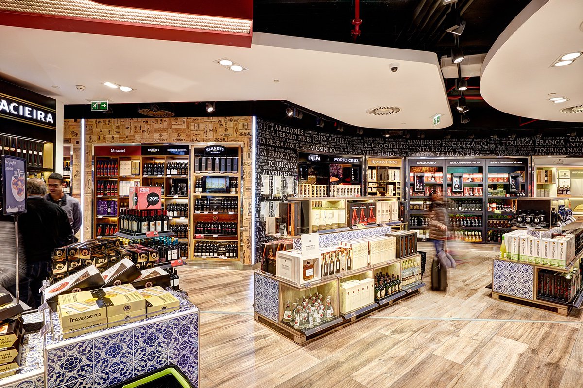 The inspiration for our Lisbon airport design was found at our feet – on the streets of Lisbon. We wanted our store designs to inspire the passenger to explore the stores and make exciting discoveries – just like a journey through the atmospheric city. #storedesign #lisbon